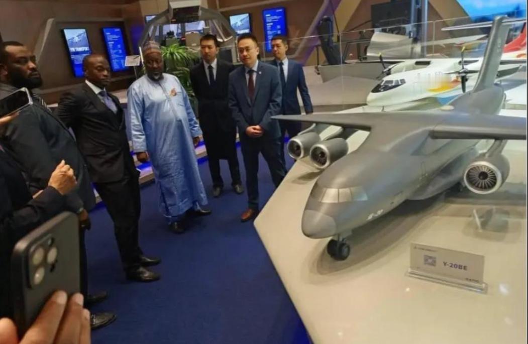 俄罗斯为什么会松口向中国提供重型发动机？答案其实只有一句话：它不再相信 “慢慢领