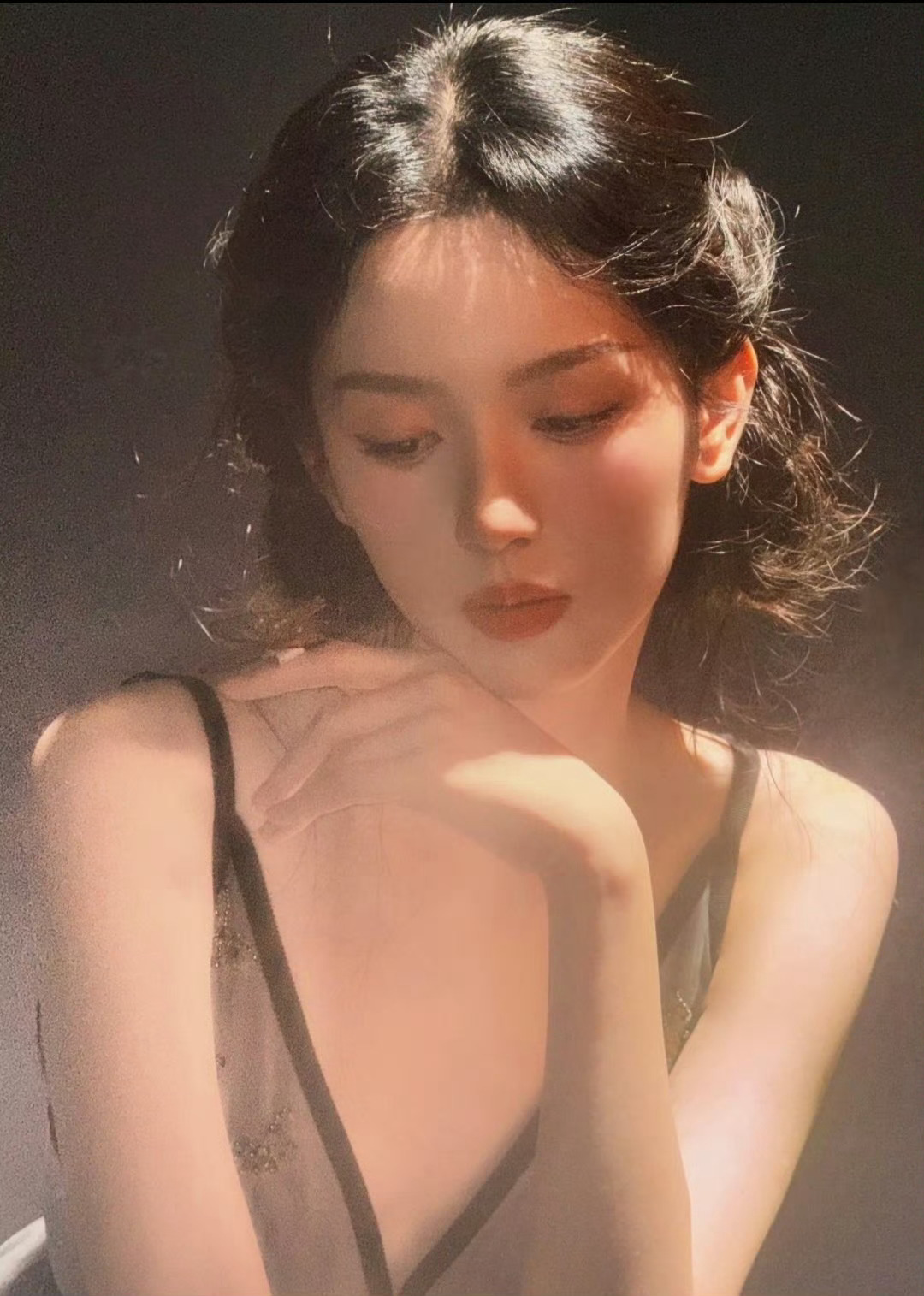投稿～周也 油画少女 ​​​