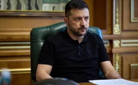 【乌克兰的选举将在一种条件下进行】泽连斯基表示他已做好举行选举的准备，但需要美国