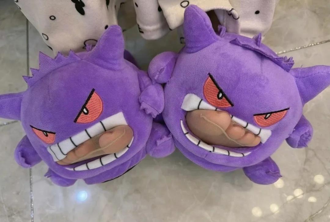 好抽象的拖鞋😬😬
淮安同城 日常分享 老师 一些奇奇怪怪的东西