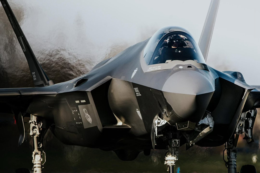 从近两天开始减少原创微博更新今日肥电 USAF LN 48FW F35Photo