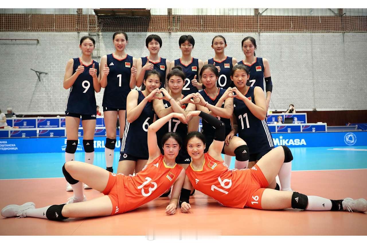 【U19女排世锦赛中国3-0横扫智利取得两连胜】国际排坛战报速递 7月3日塞尔维