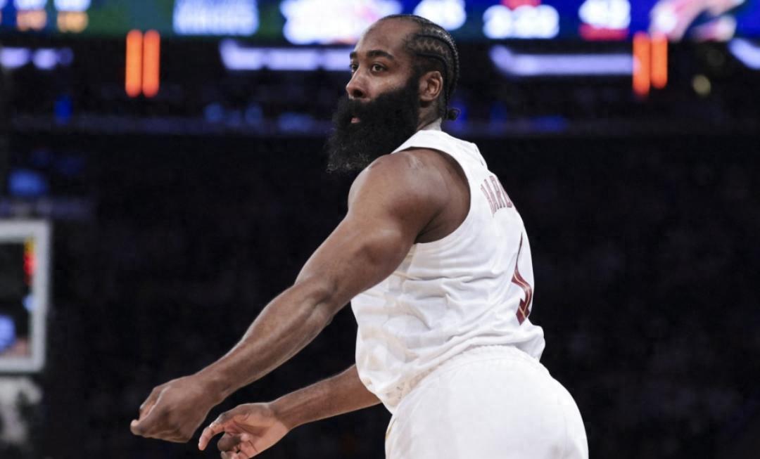 突发！NBA球星哈登被捕
 
据休斯敦所在的得克萨斯州哈里斯县地方法院官网的案件