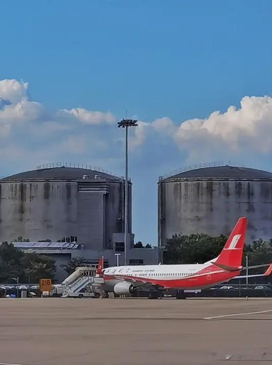 最近有消息说，欧洲五月底很可能出现大面积航班停飞，主要原因就是航空燃油快不够用了