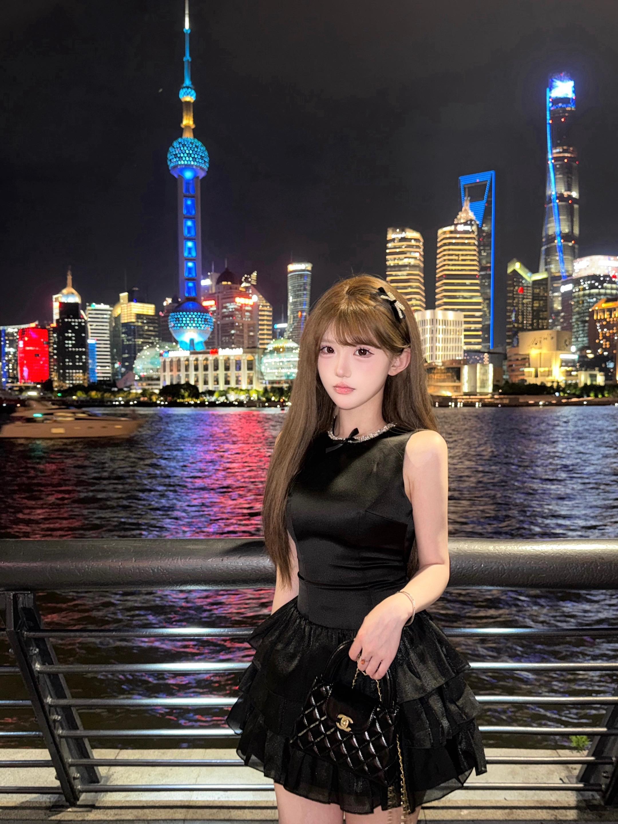 隔着屏幕流泪的时候 你的城市也在下雨吗.