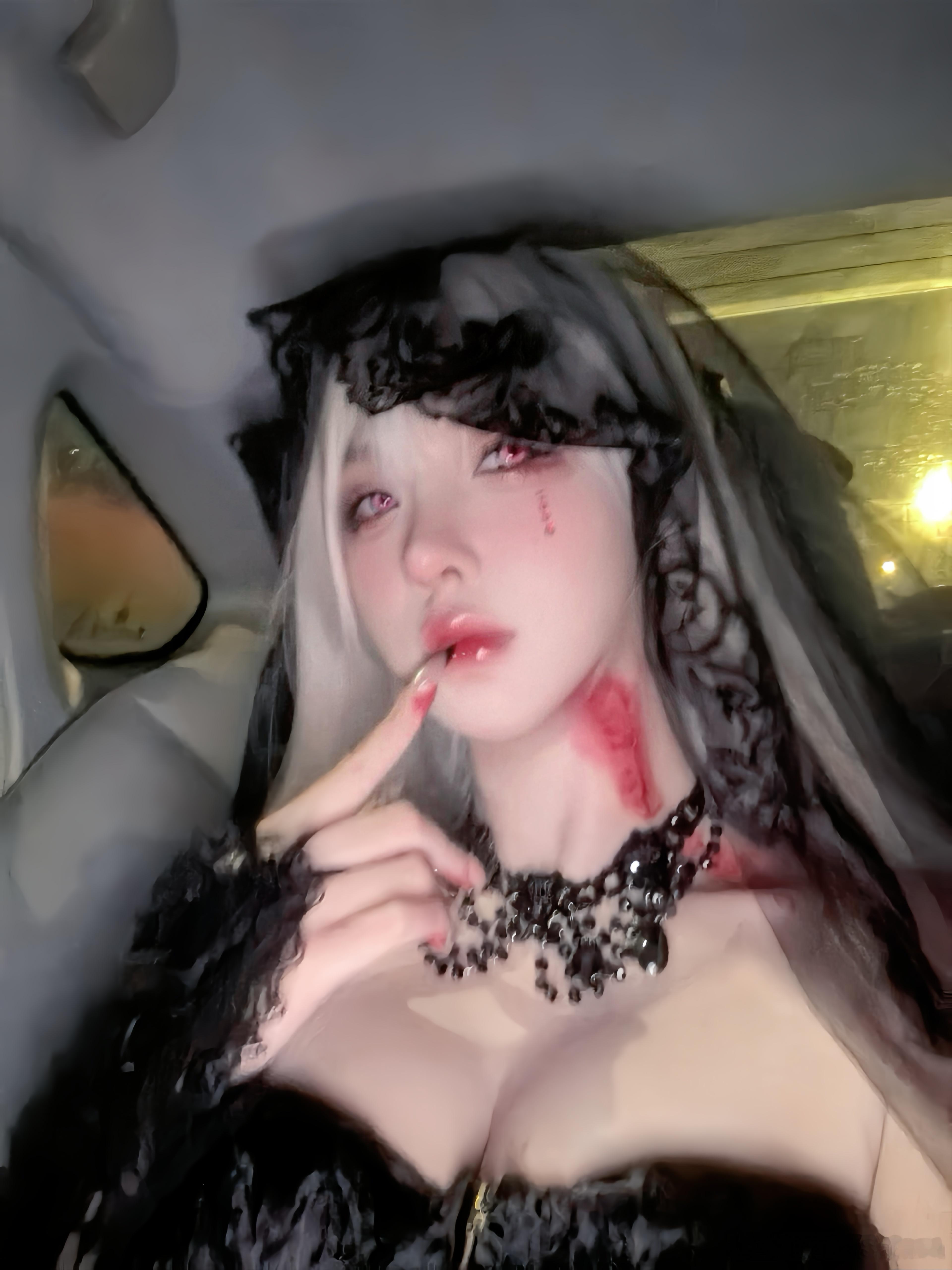 “ 我说人类 你是什么味道的. ” 