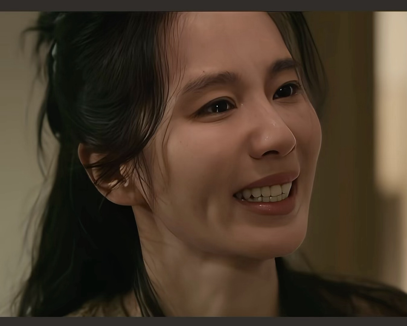 稻草熊母女 梦里什么都有 。 