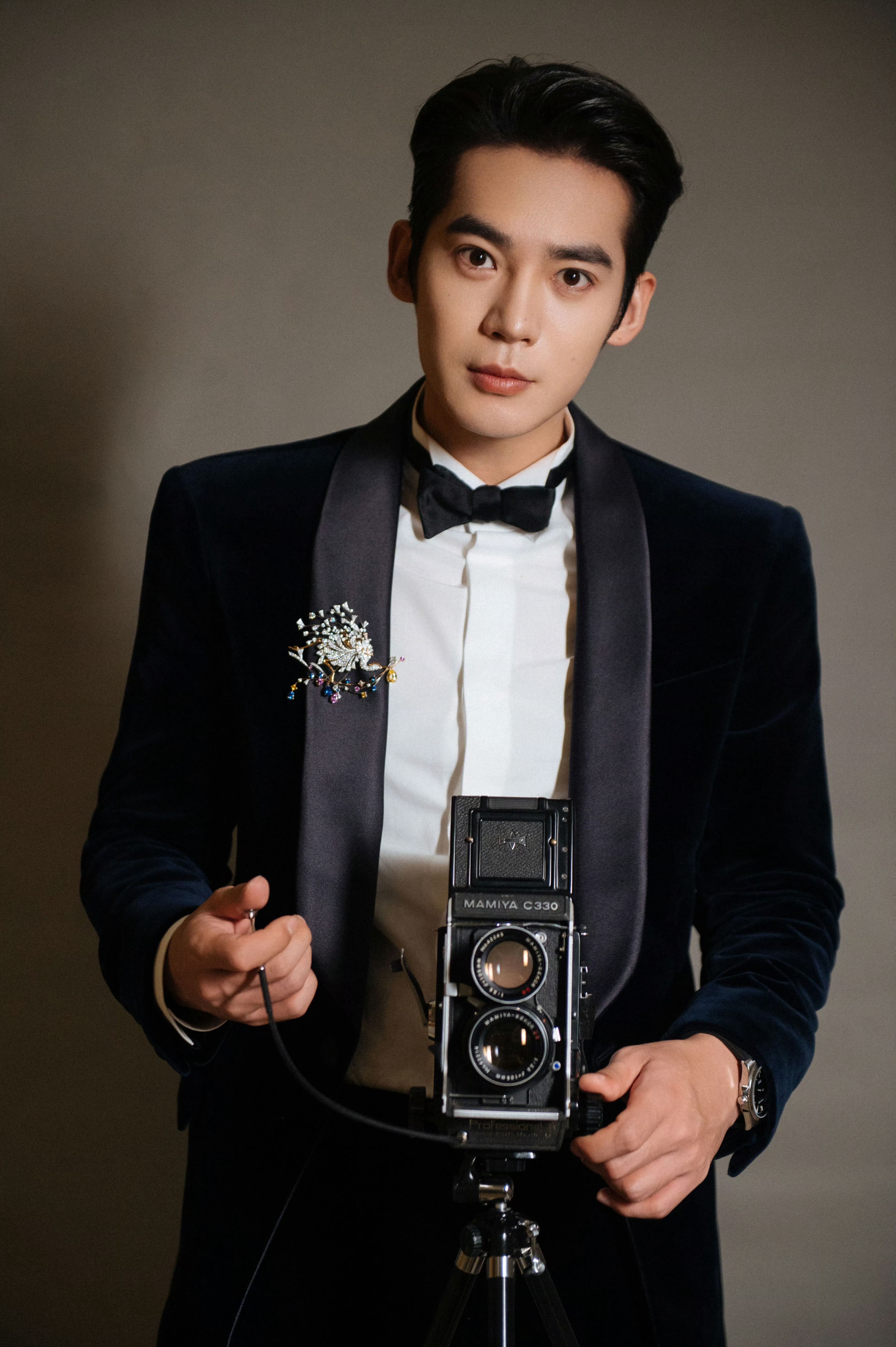 于适佩戴 CHAUMET Les Ciels de Chaumet天穹皓境高定珠