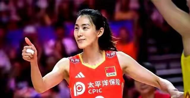 中国女排二传位置上自刁琳宇回归后，年轻的小二传心里就吃了定心丸，她们心里铁定知道