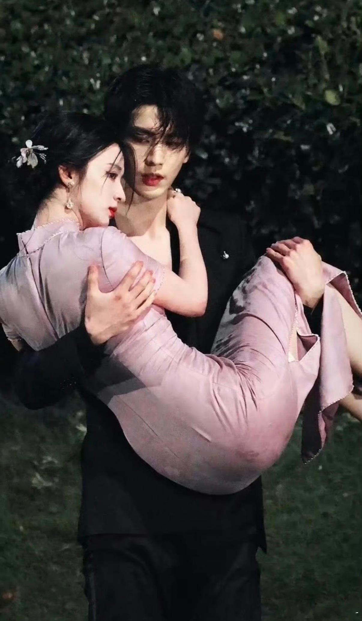 内娱换乘恋爱换到湖南跨年了湖南卫视跨年第四波阵容湖南卫视跨年演唱会 谁还没被这波