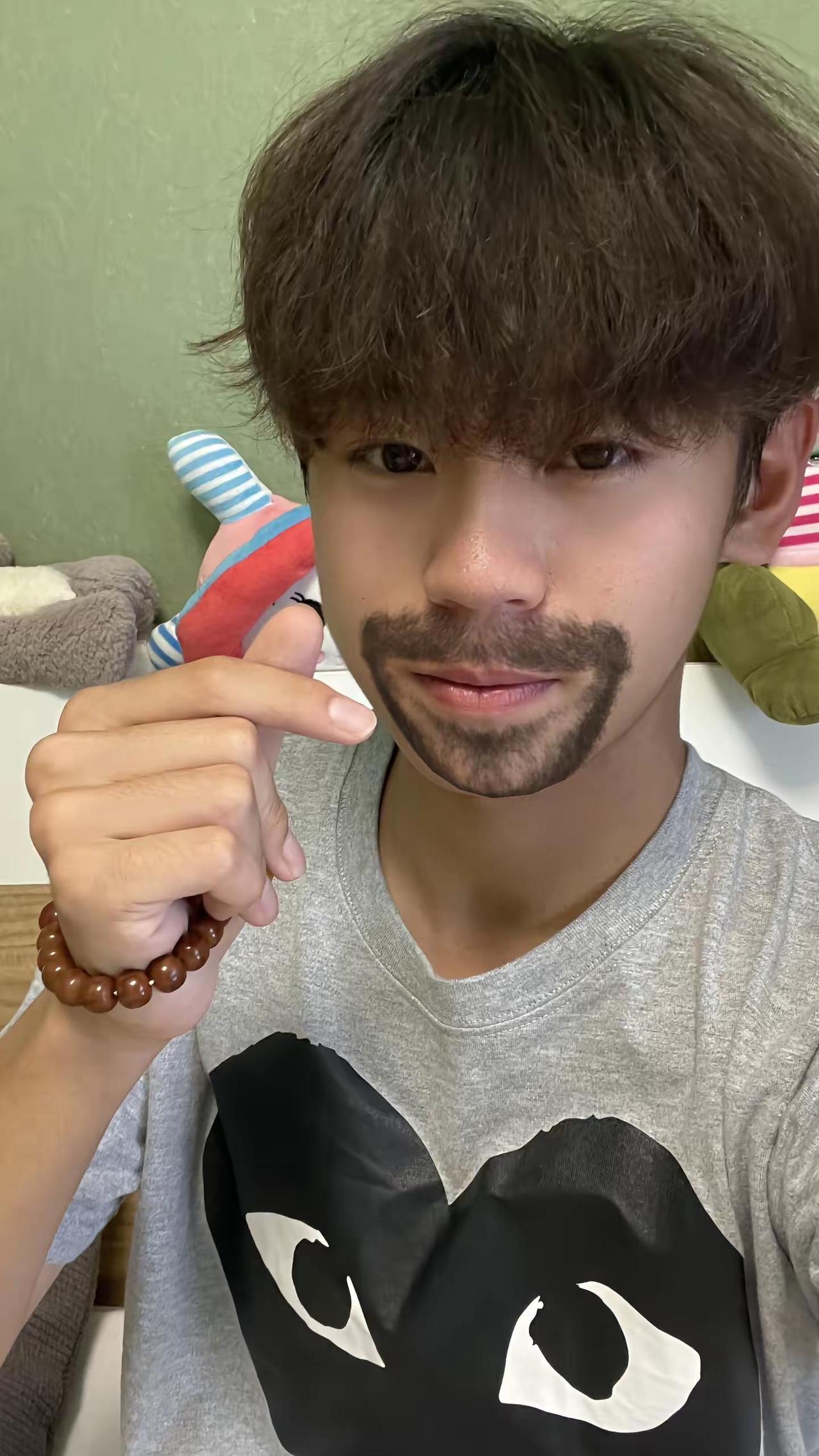 感谢你送的伤痛