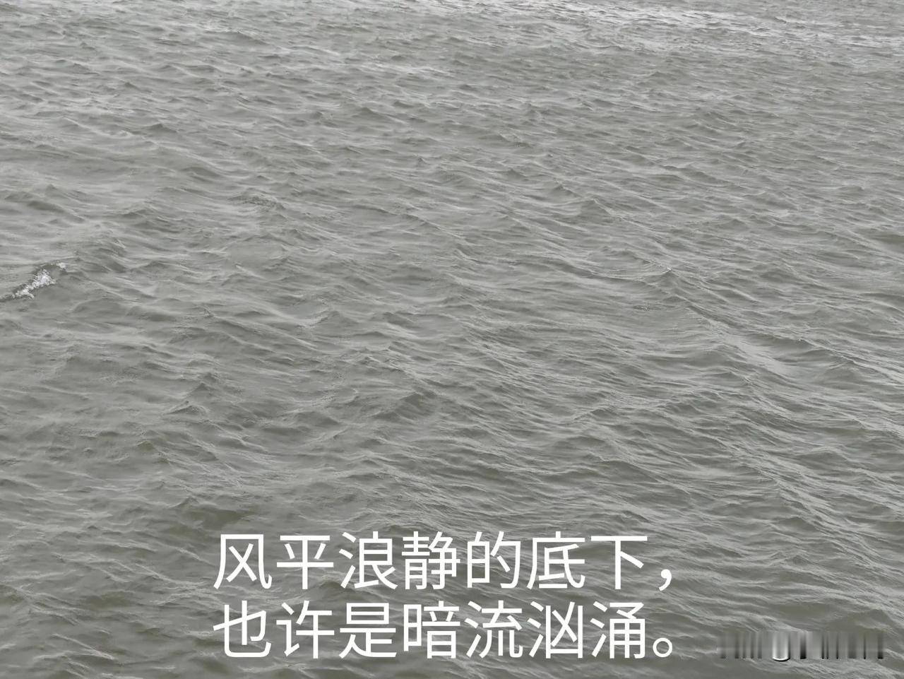 近日金价大幅下跌逾5%，有网友感慨金镯子有希望了？[呲牙]
忽略实际价格，以金价
