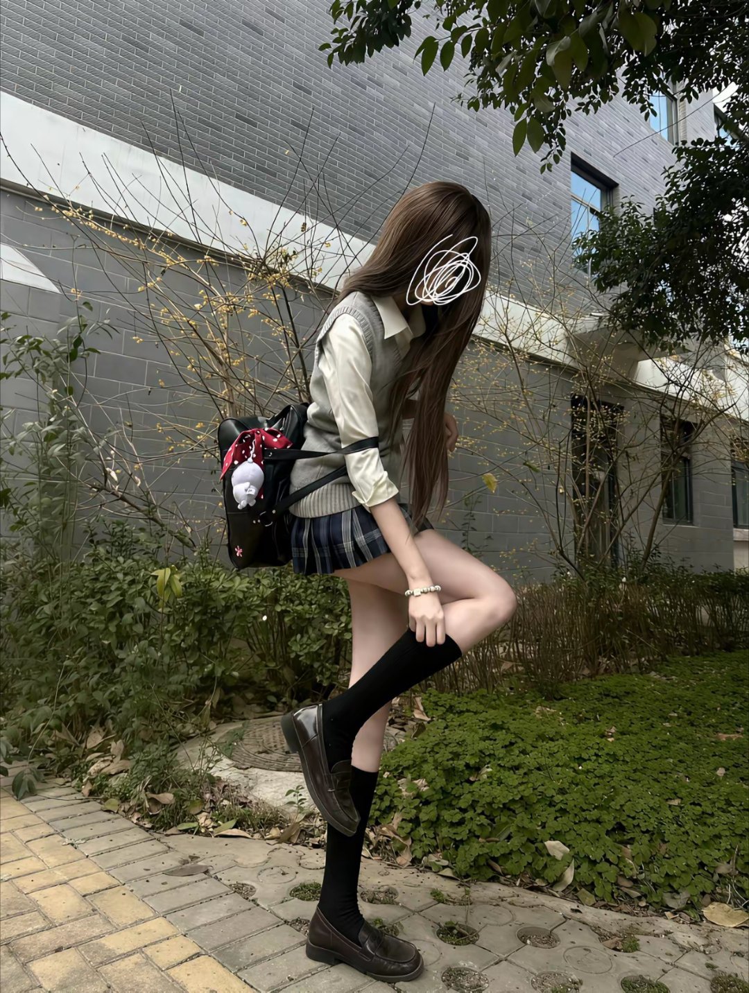 青春没有售价，JK直接穿到毕业 