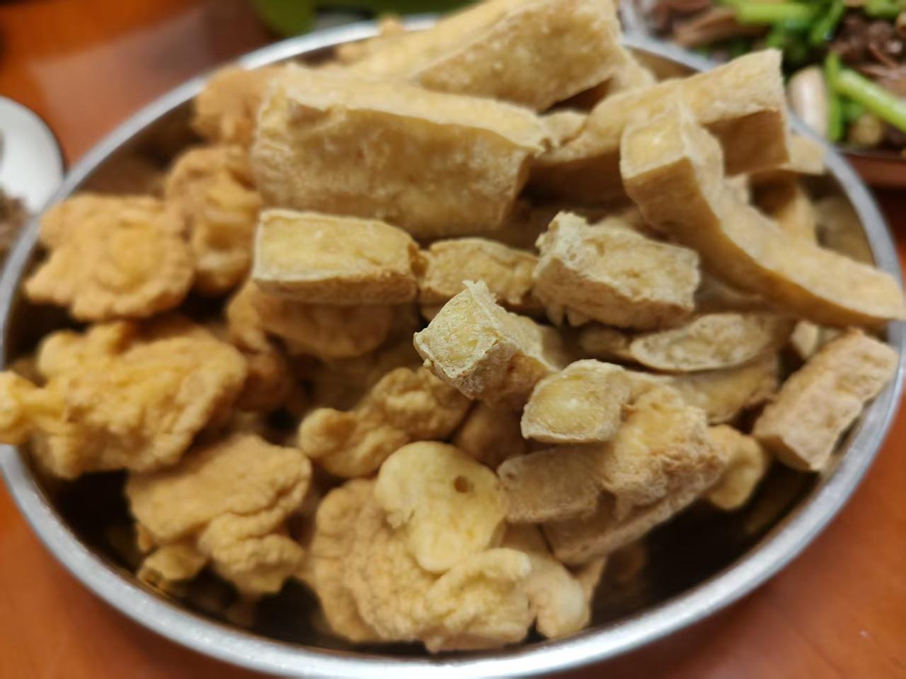 家常豆腐煲，暖心暖胃，美味又营养！