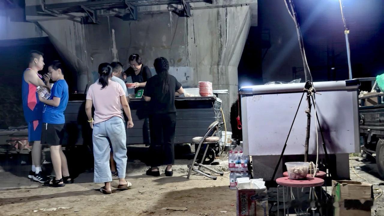 【石家庄最权威的板面！】庄里人已经吃了30年了！个人感觉面不错，就是卤子吃完发渴