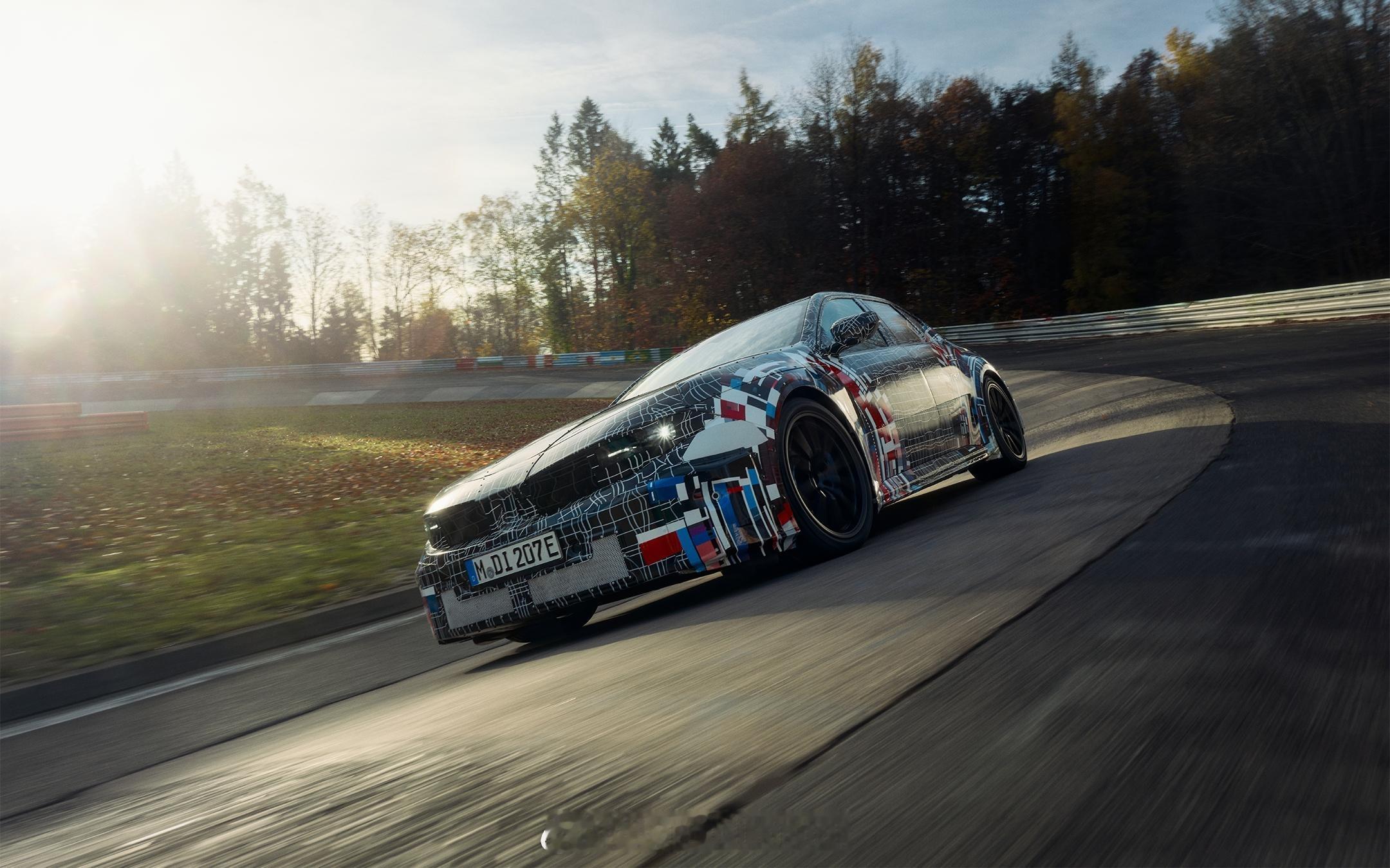 竟然感觉攻击性很足