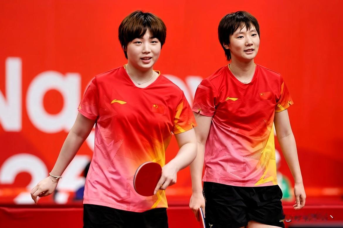 0比2，然后4比2。

昨天陈幸同让二追四，逆转了对国乒11连胜的桥本帆乃香；朱