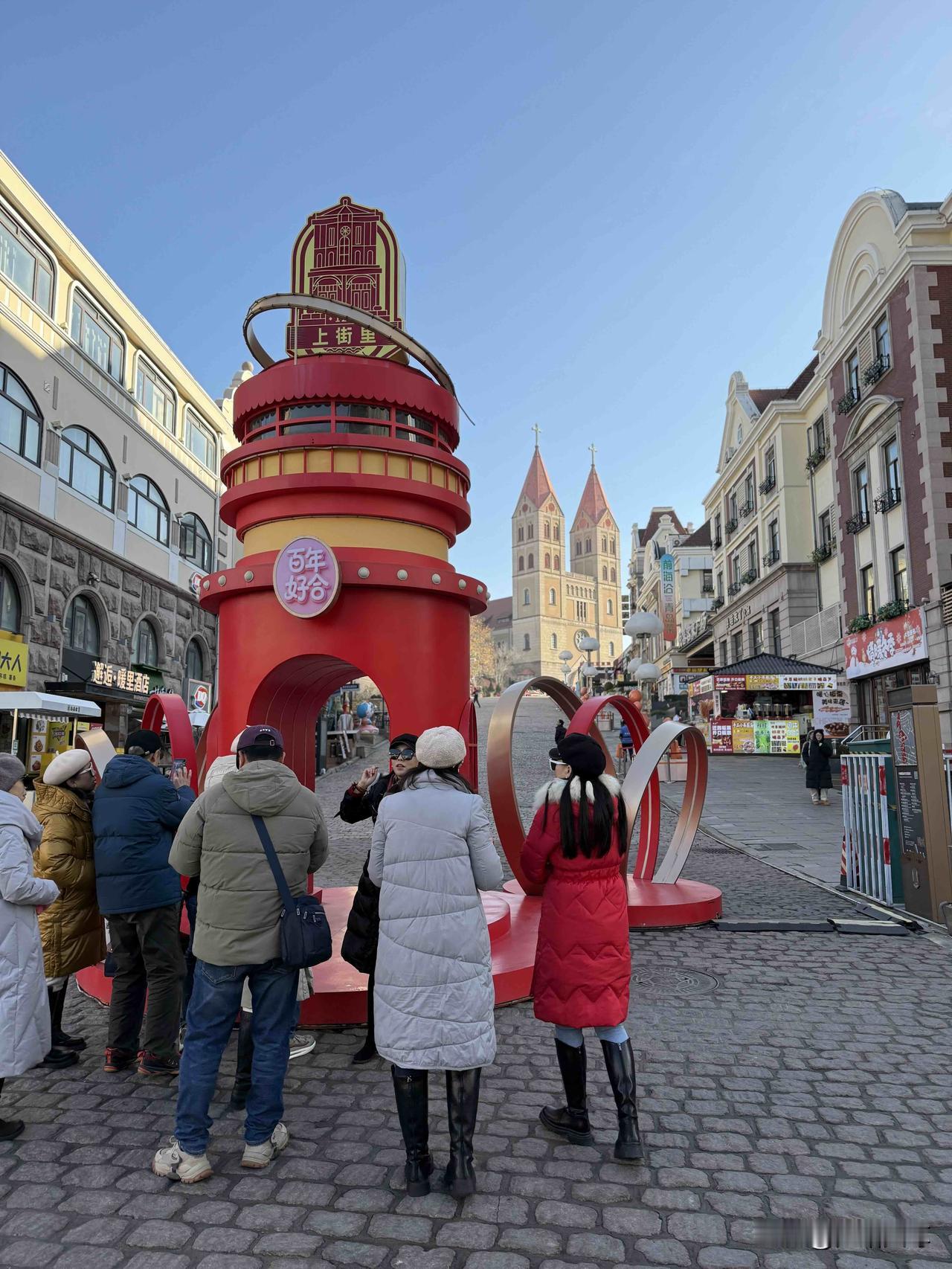 你觉得哪些东西最不该涨价我觉的老百姓的生活必须品不能涨价，他关乎着老百姓的生活质