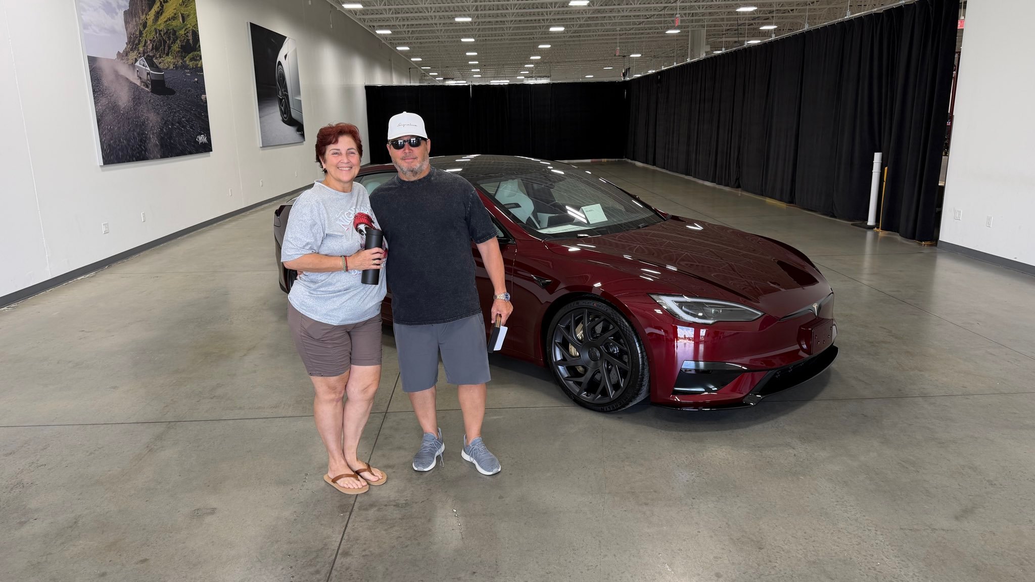 这么漂亮的Model S Plaid Signature，不继续生产，真是太可惜
