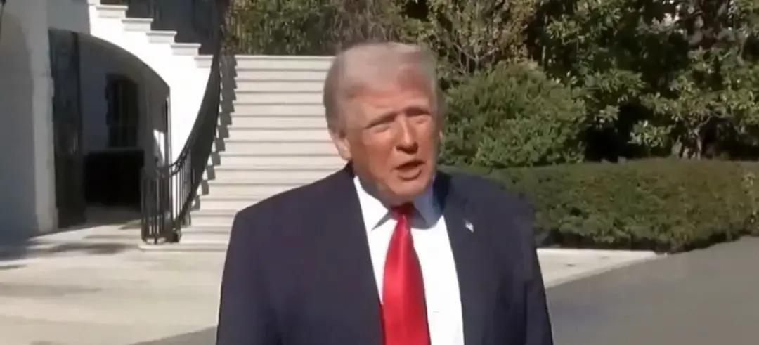 特朗普最近的表态，几乎没有再做什么“外交包装”：协议签不签无所谓，中国要是向伊朗