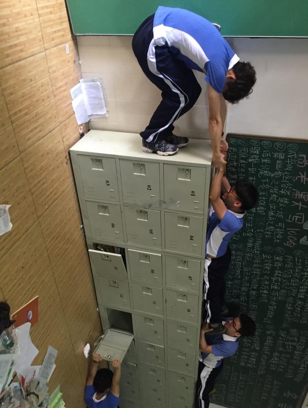 经济上行时期的深圳高中生，满满的青春回忆~ ​​​