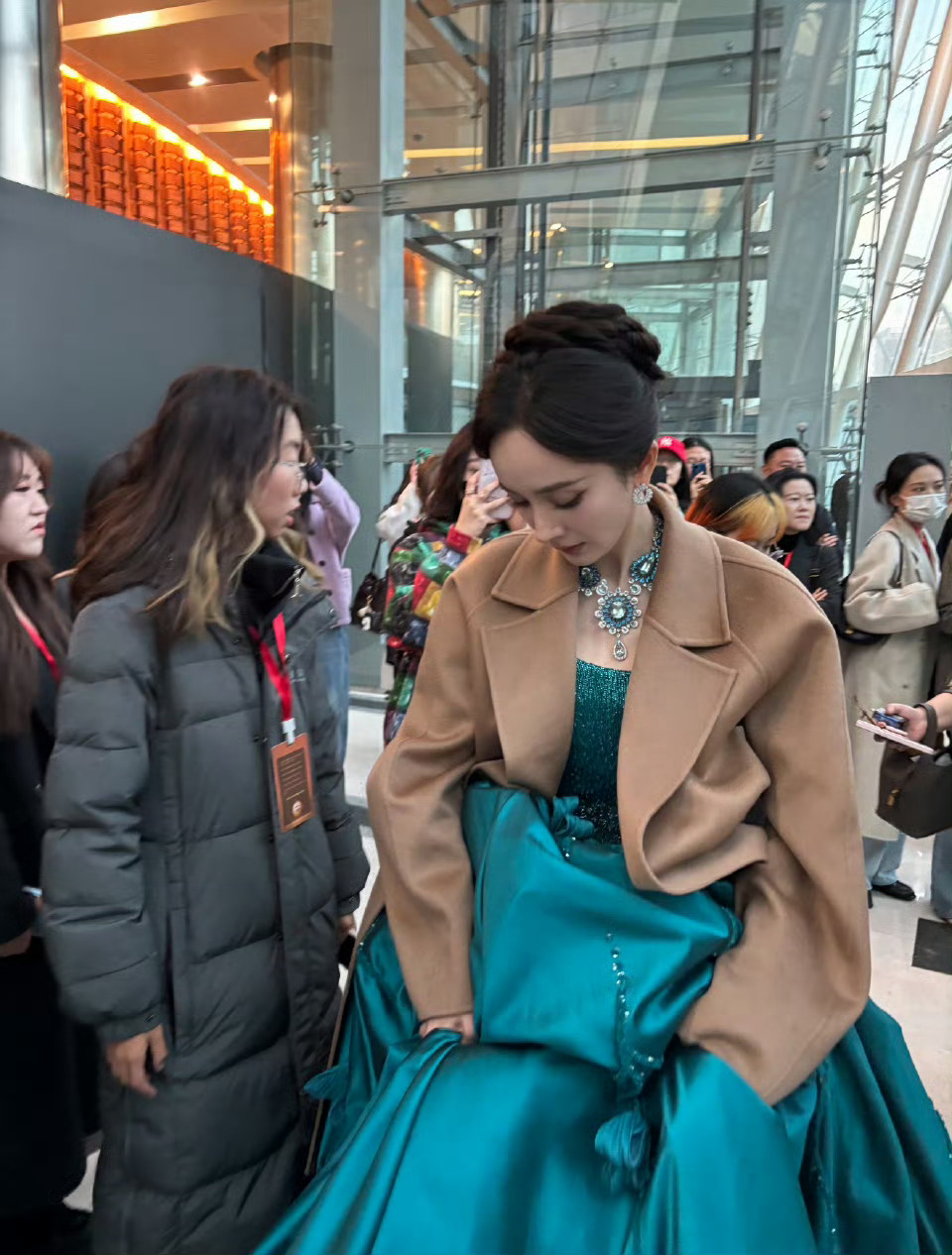 我一直想说，杨幂的生图比精修图还美 ​​​