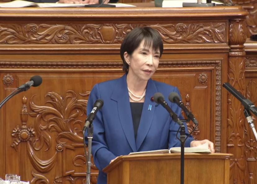 日本近期深陷能源价格暴涨、供应链危机，首相高市早苗却拒绝推出追加救市预算，连基础