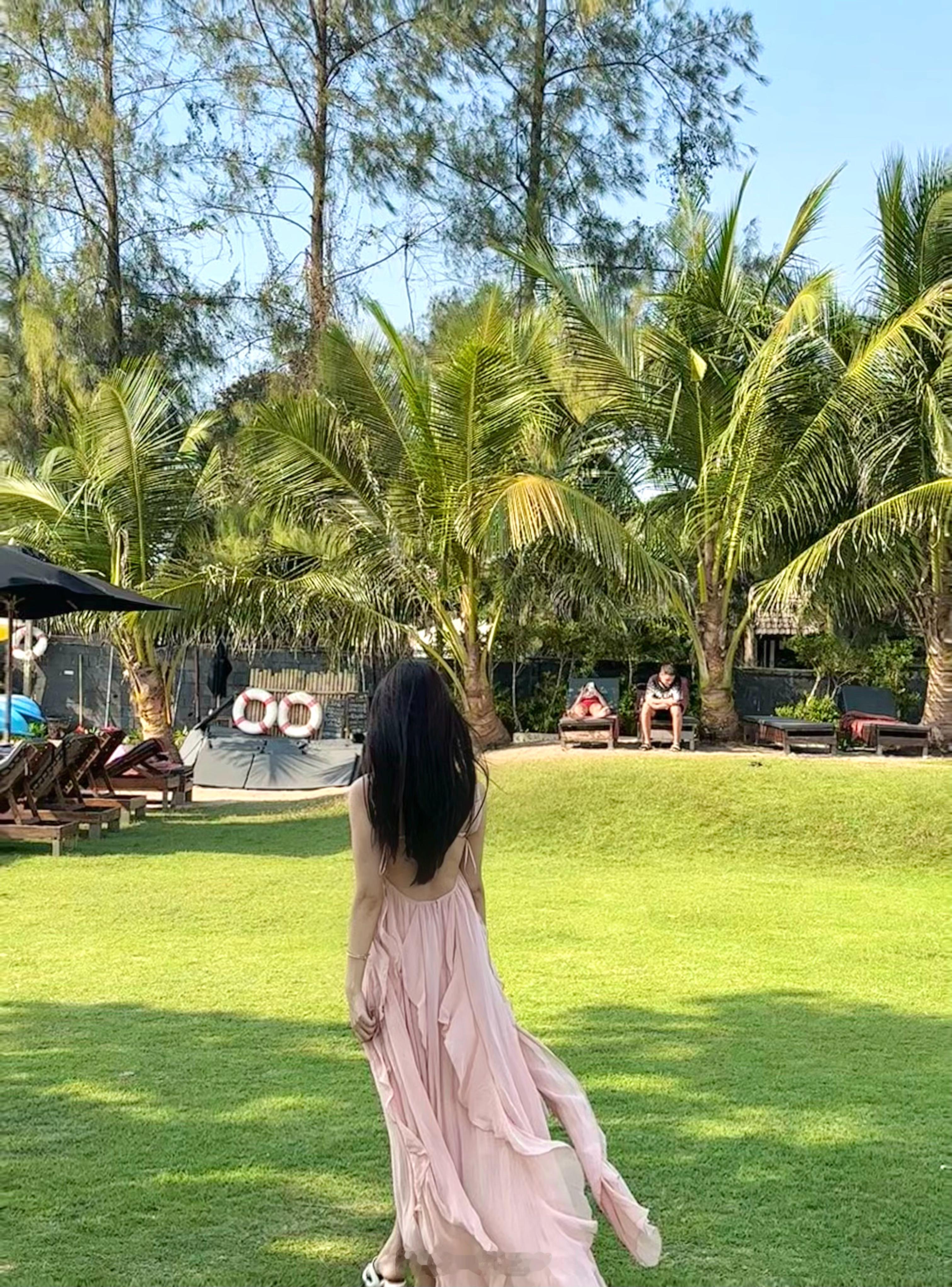 最近忙的没有时间更新微博今年在泰国过年了大家新年快乐呀🎆  