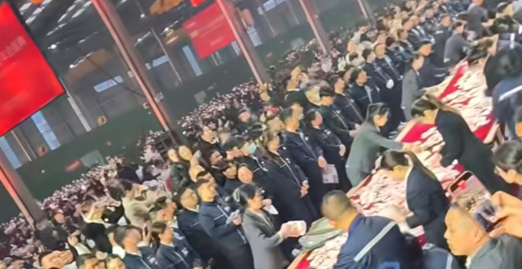 又到了年度数钱节目，且一分不差！河南矿山员工数钱数到手抽筋，有员工入职6年2次参