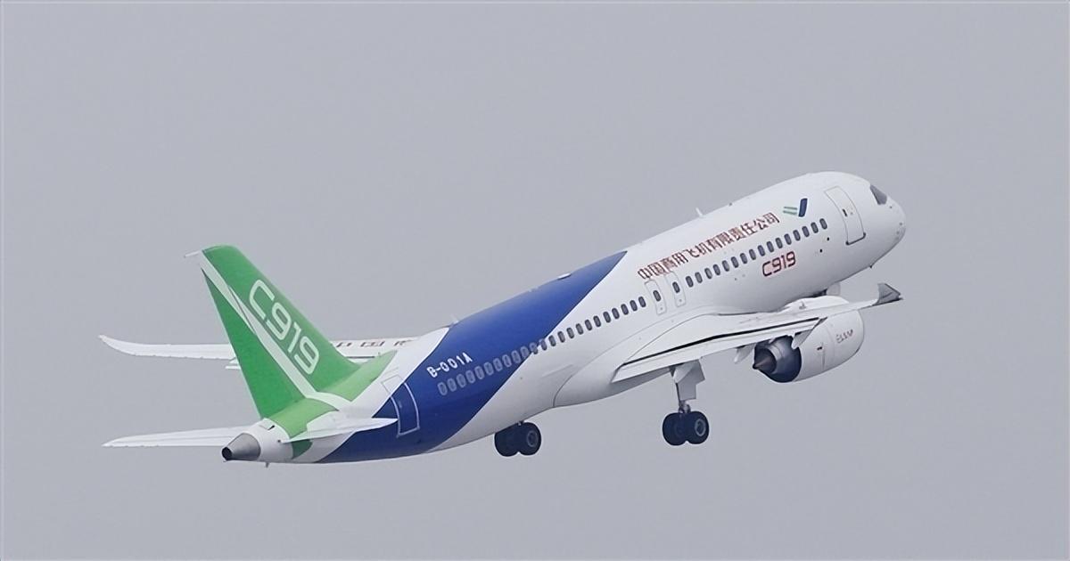 波音公司发文祝贺C919客机圆满完成首次载客商业飞行。

国产大型客机C919，