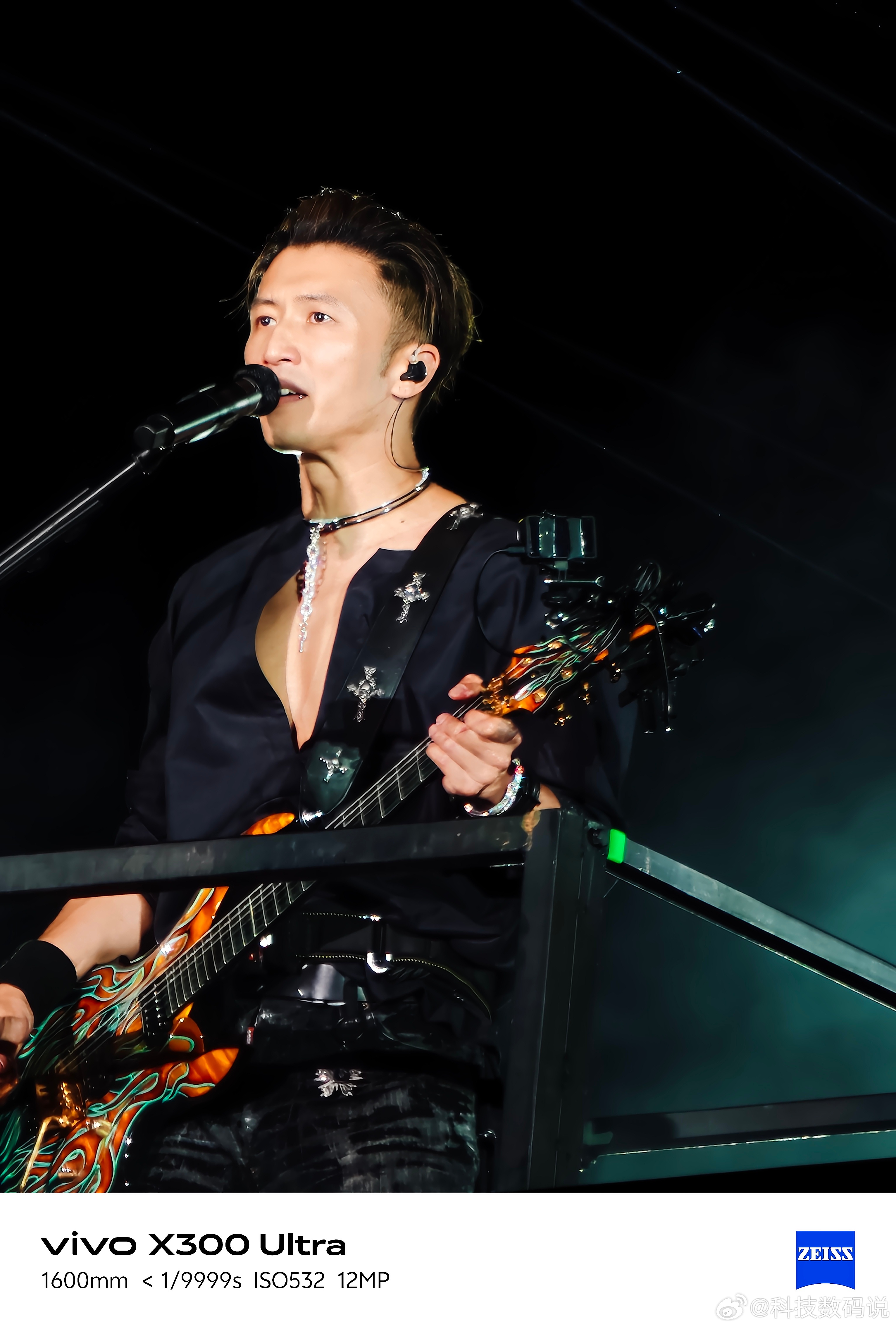 我老婆是摄影小白，上次我出差，她带着vivo X300 Ultra专业V单去看谢