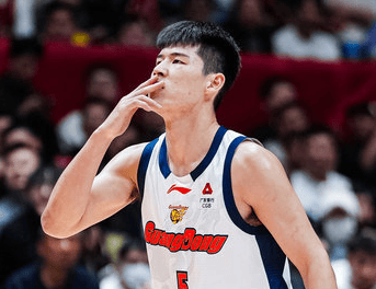 陈家政：感谢杜导给我机会&他说队友给我创造机会后要大胆投