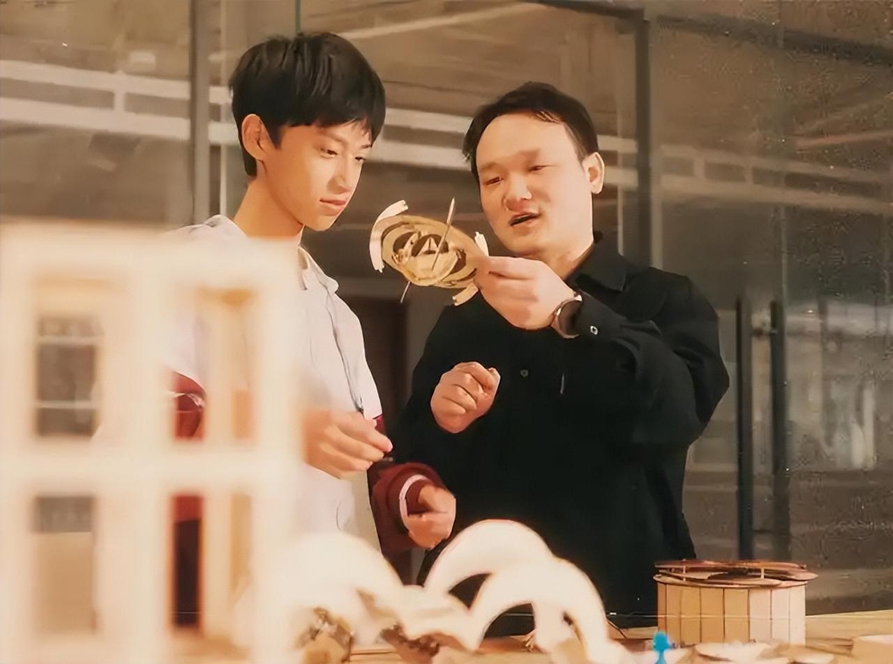 外界常把追觅科技创始人俞浩看作喜欢冒险的“赌徒”，其实这种看法和他本人以及公司的