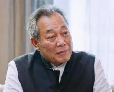 王铎：《冰山上的来客》导演赵心水，包括他一家，从来无人提起。