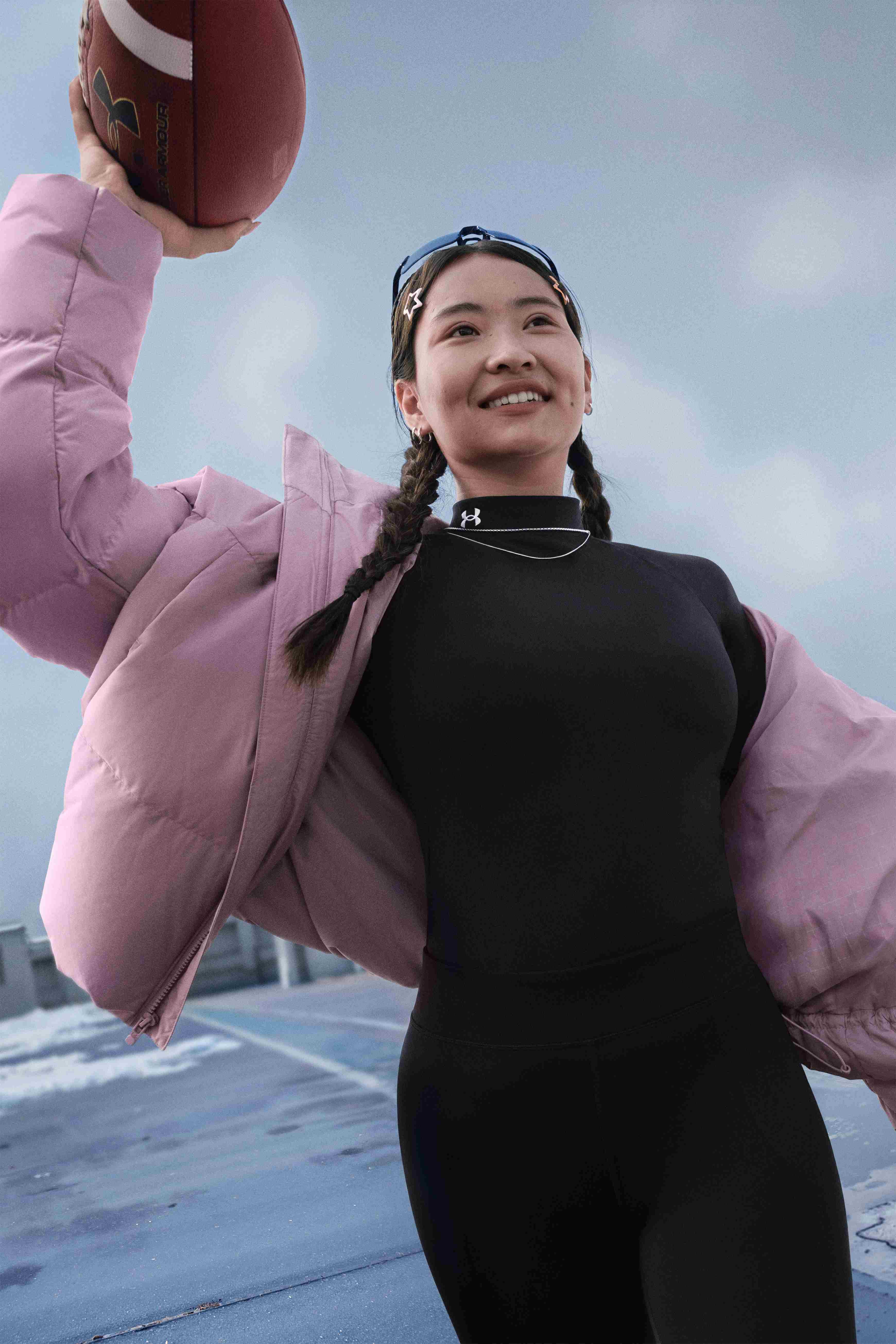 当冷空气化作灵感来源，冬天便成了运动家的游乐场，更是开启高效训练的好时候。安德玛