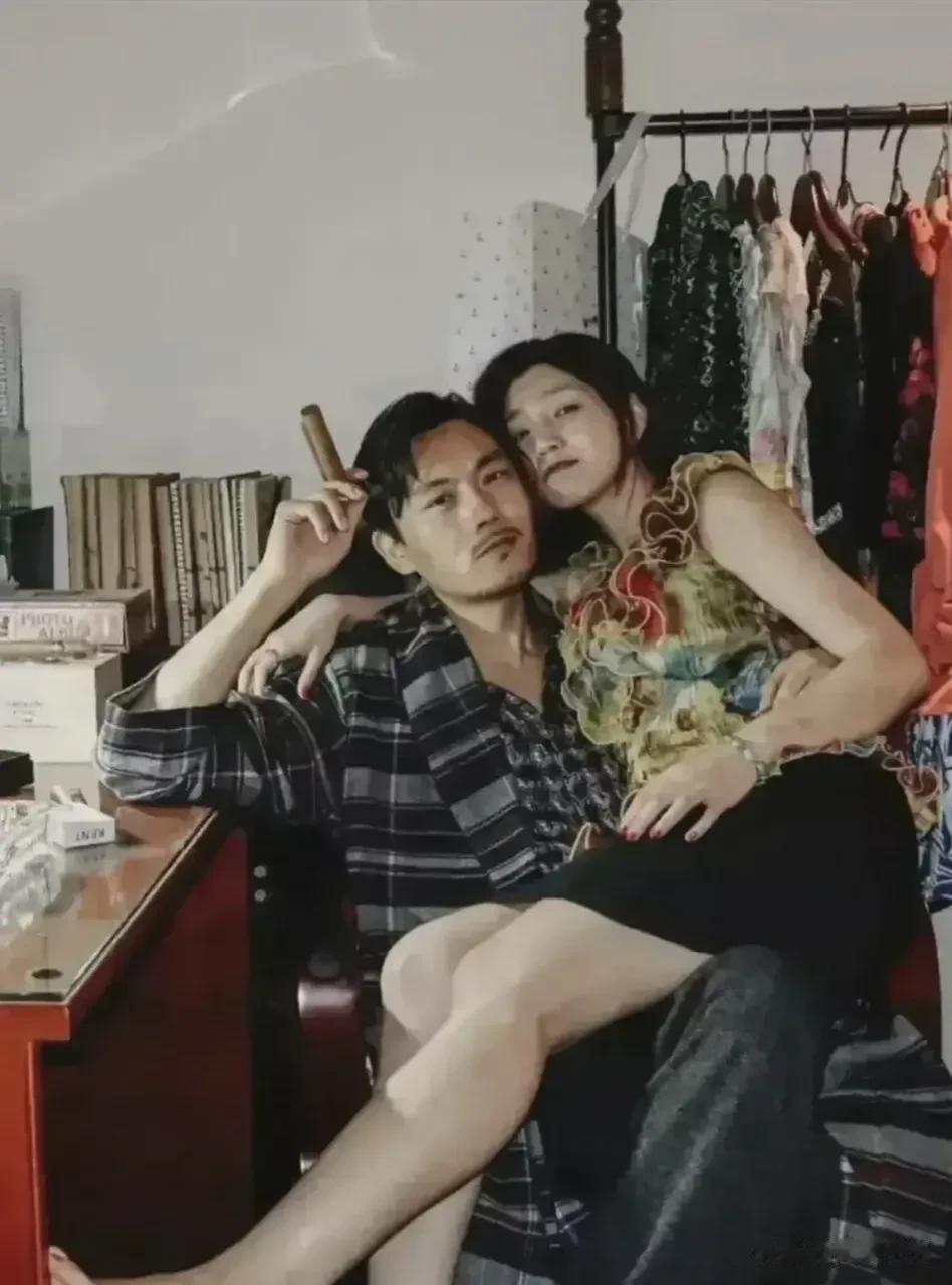 不错，没想到陈妍希和秦昊也开始有交集了，陈妍希给我的印象一直是年轻，但演技青涩，