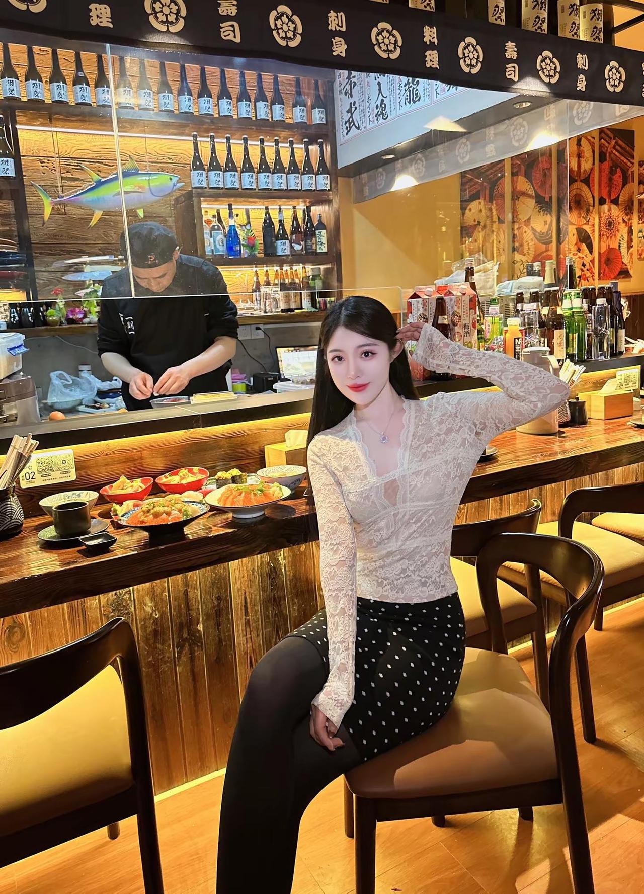 又来吃好吃的漂亮饭啦🍣穿搭喜欢我关注我 创作者中心 创作灵感 潍坊探店攻略