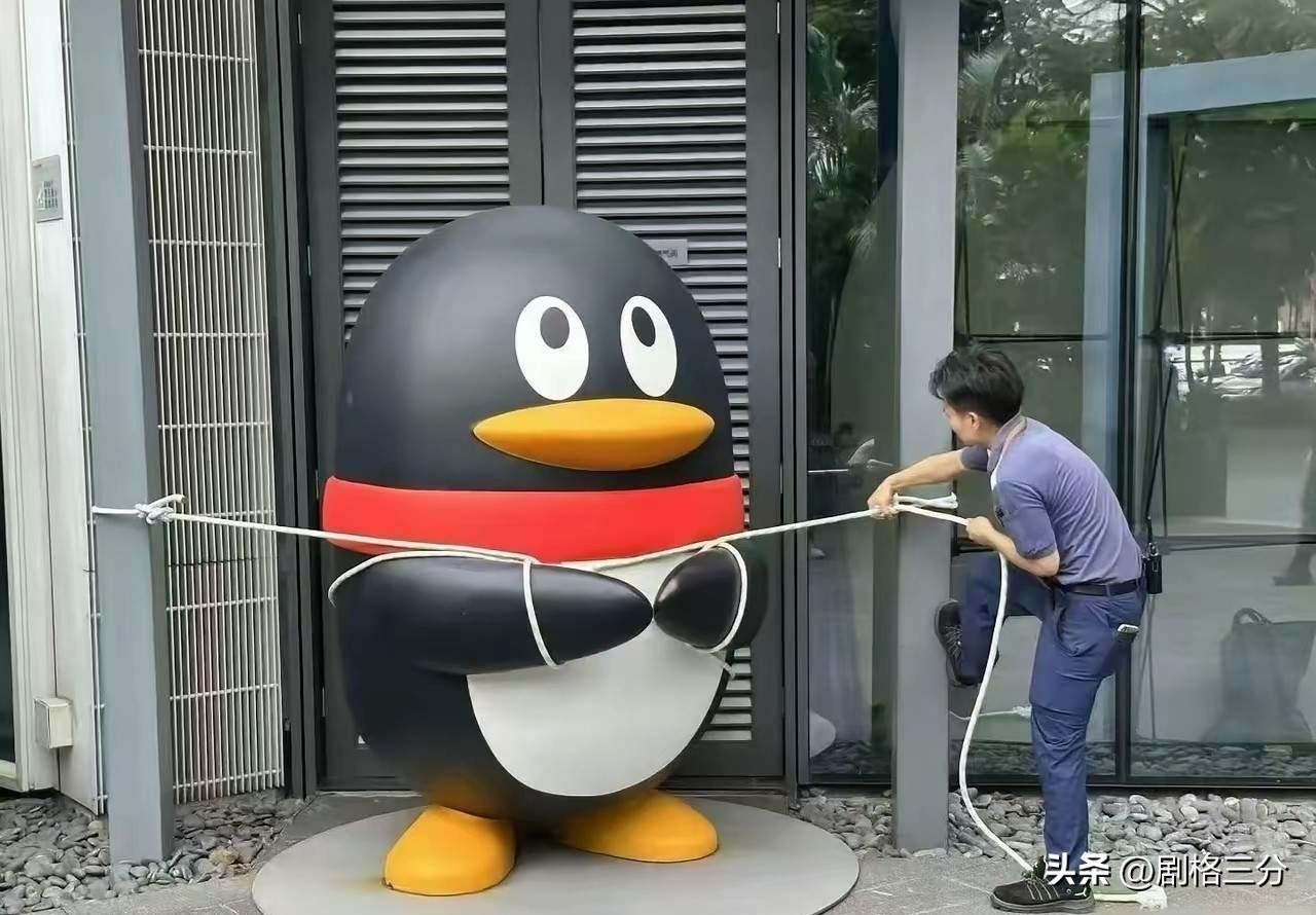 广东的台风吹到了河南
信阳已经下了一天一夜的雨
你有没有被“栓Q”？

目前天还