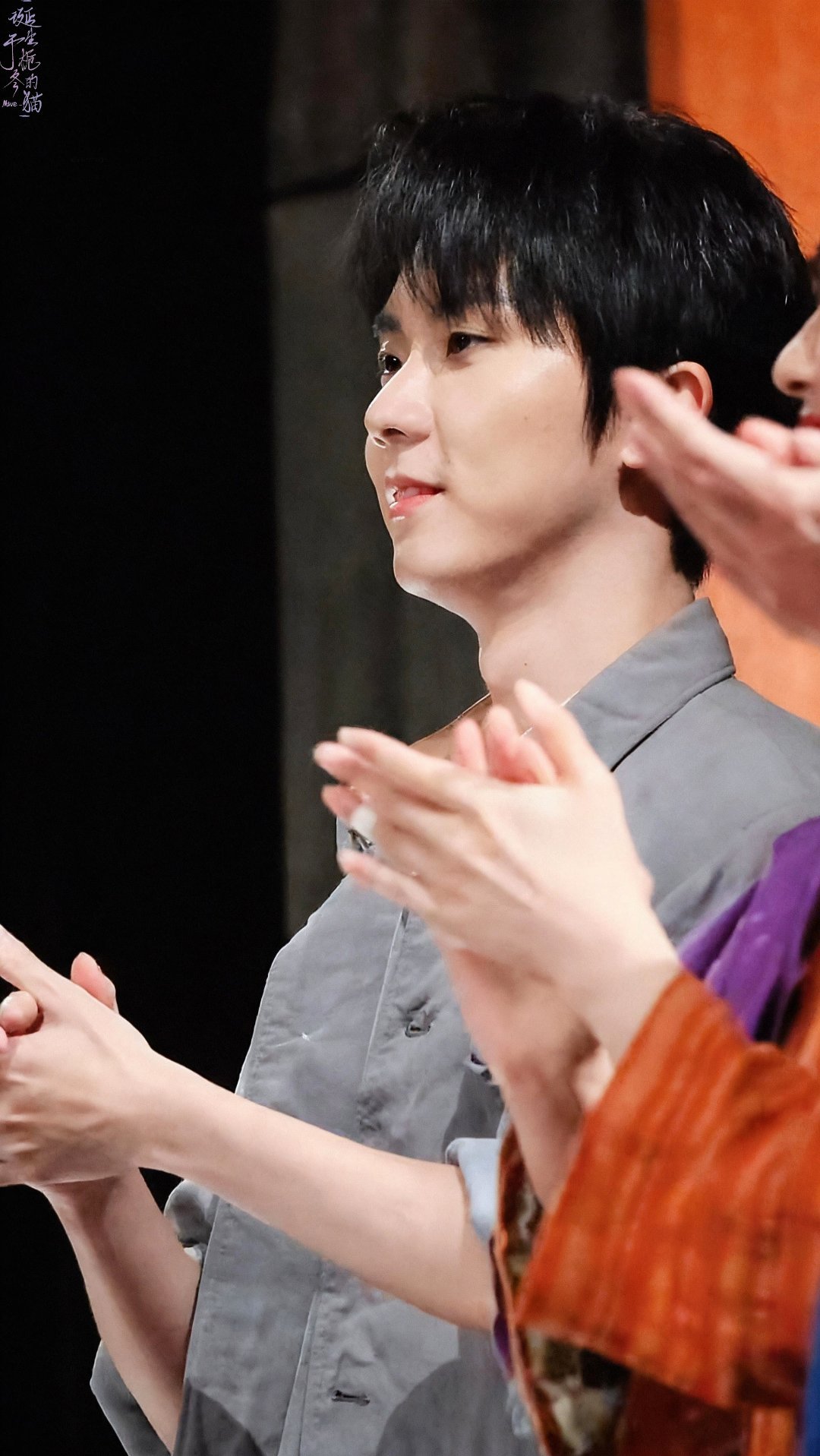 •ㅅ•👏 