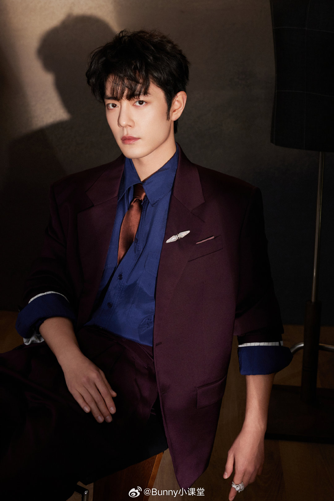 微博之夜肖战、王一博造型出图，顶流出山，不同凡响！！！ 