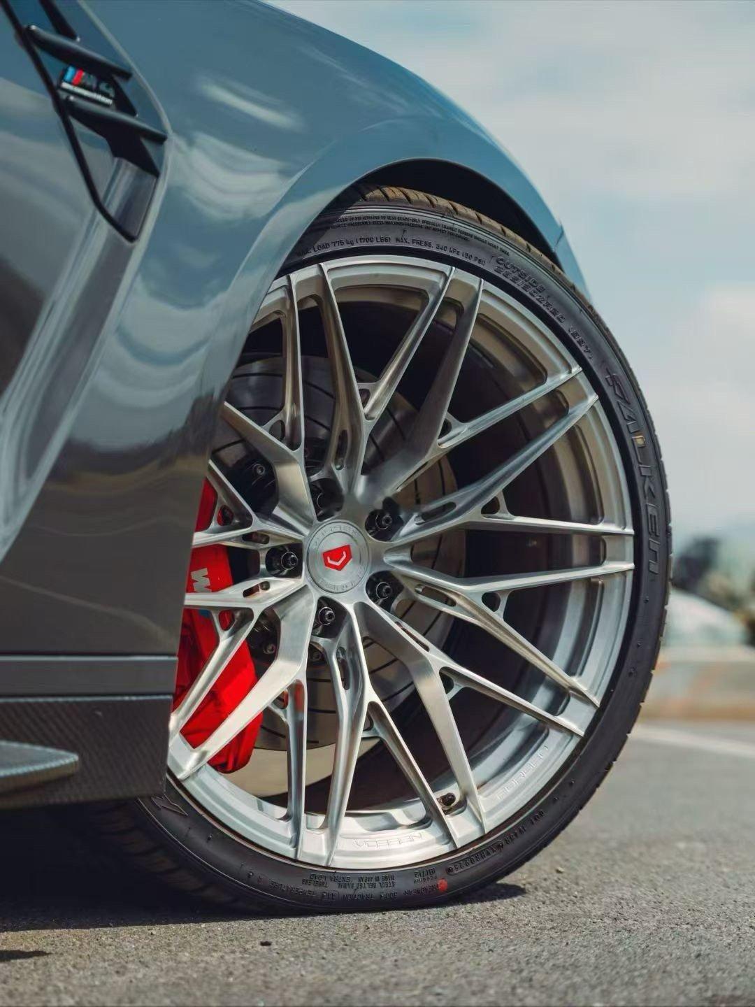 VOSSEN S21-02宝马G82 M4装车效果 