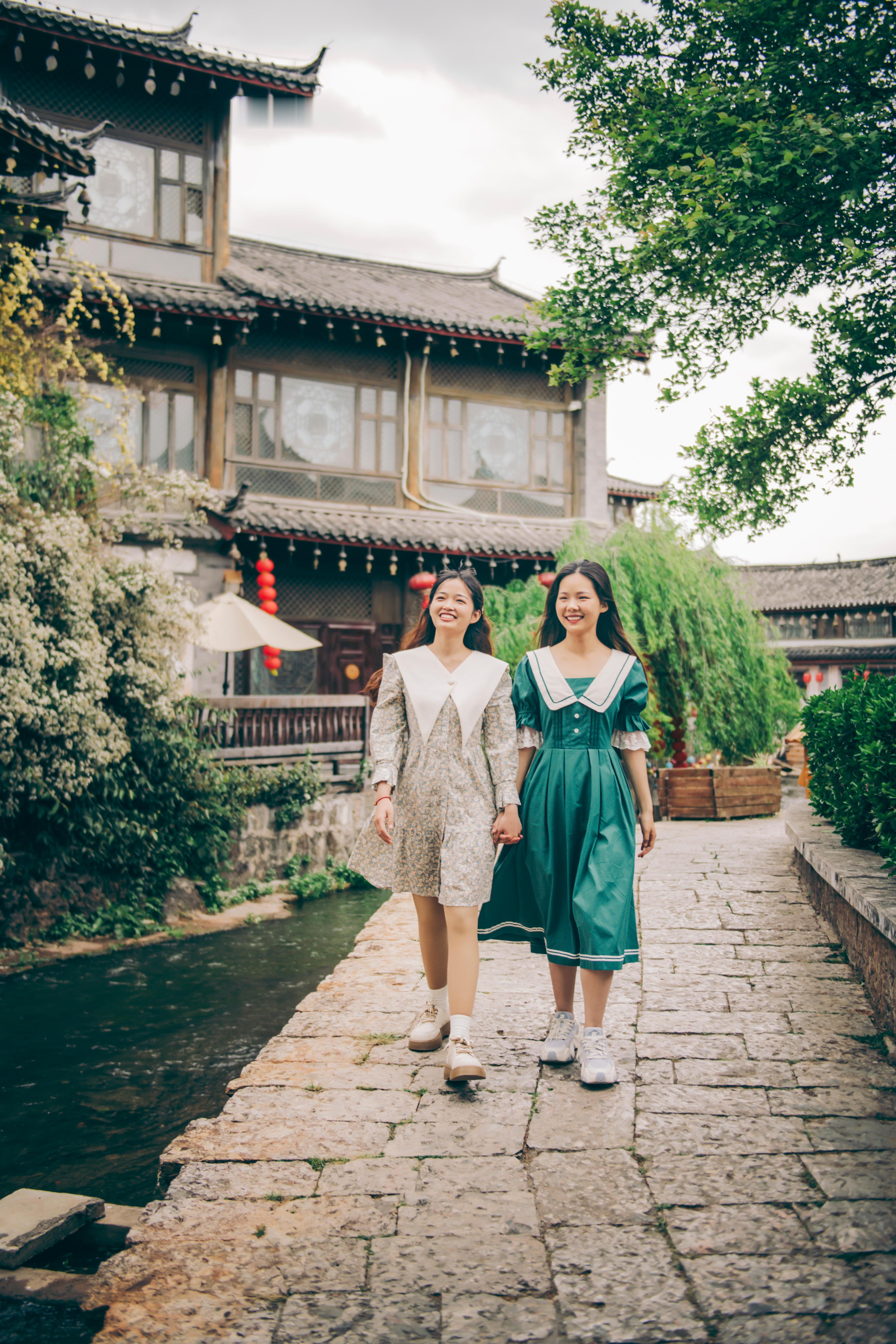 丽江大理五天四晚 亲子游路线第一天 抵达丽江 住在丽江古城客栈 自由活动第二天 