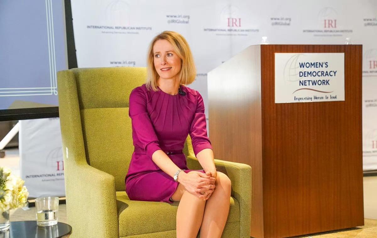 欧盟外交与安全政策高级代表卡娅·卡拉斯：  
“在持续密集的外交努力以结束俄战之