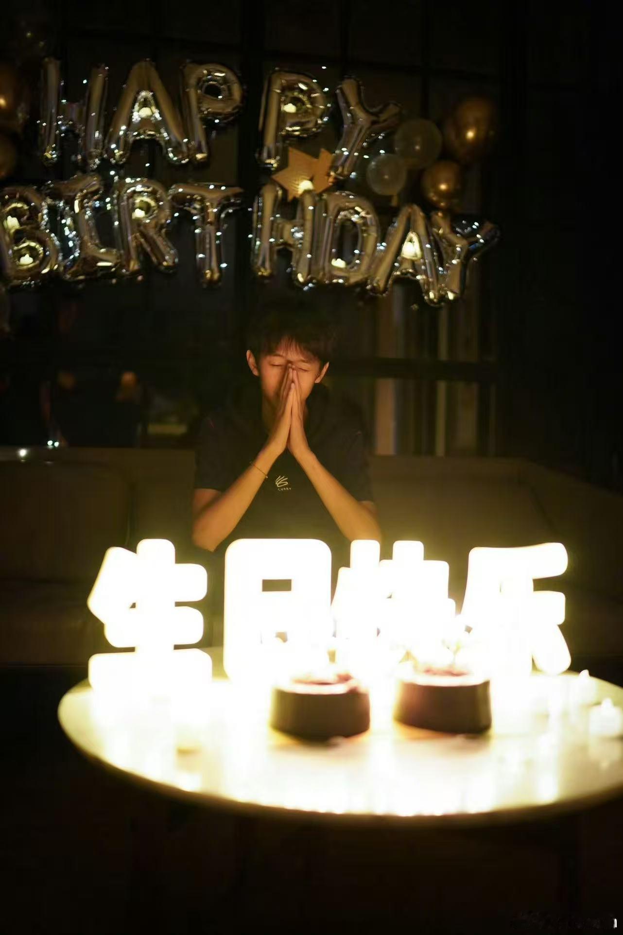 孙俪发文庆祝等等14岁生日，生快，