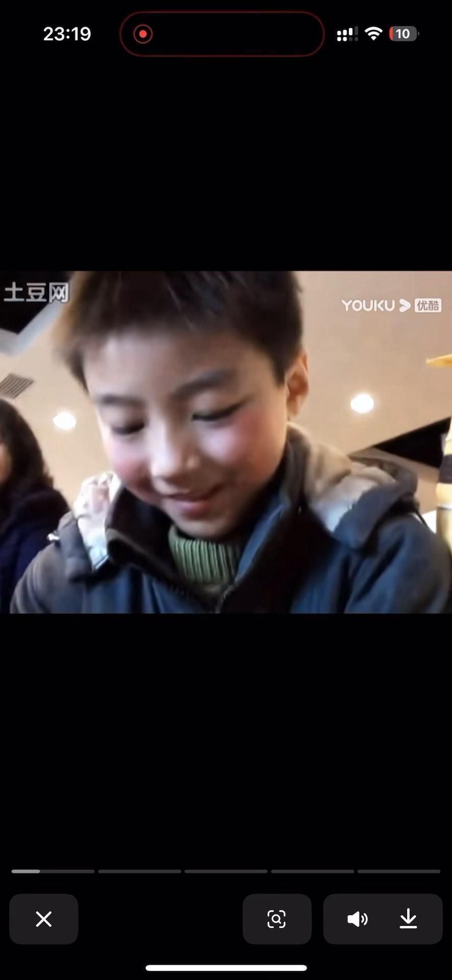 看到这个小家伙感觉能原谅全世界 ​​​