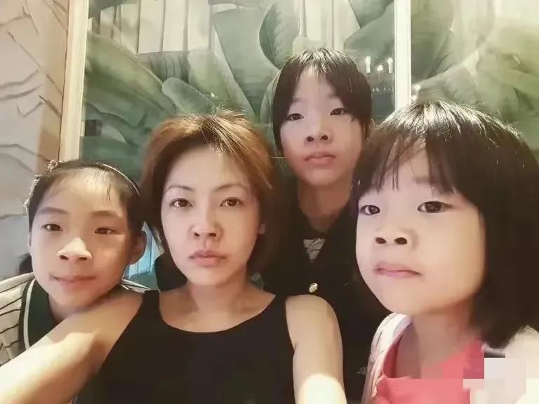 小S家老是营销二女儿Lily的美真的有点尴尬，还夸她是翻版林志玲，到底哪里像林志