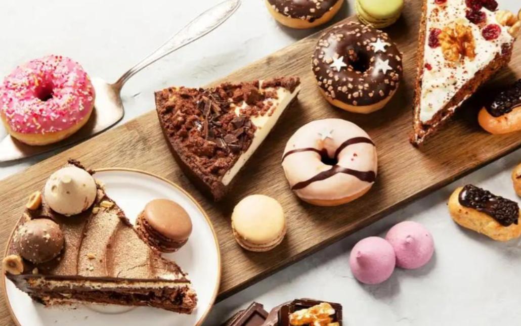 医生坦言：老人若长时间不吃甜食，用不了多久，身体或有四大改善

老年人听起来好像