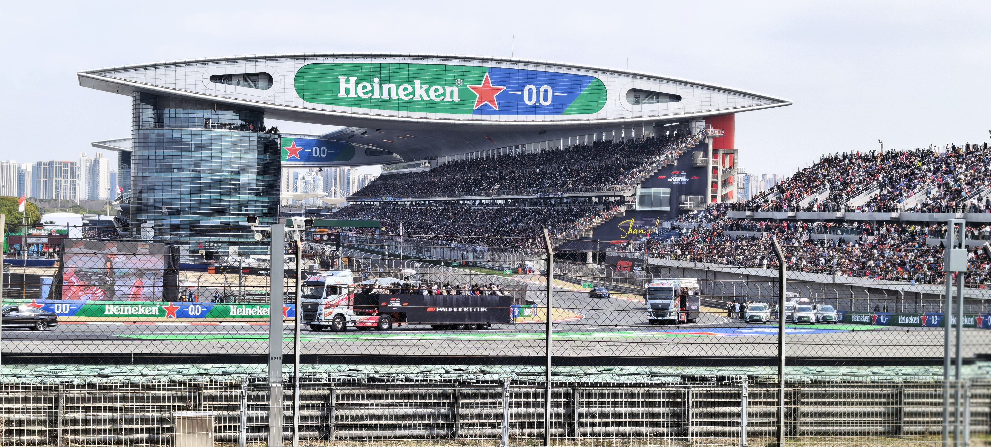 F1中国大奖赛  梗还挺多的，各种场面！安东内利F1生涯首个分站冠军，恭喜kim