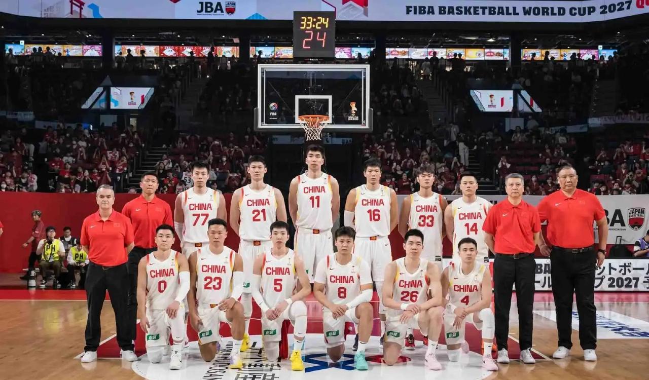 北京时间3月1日，马尼拉中立场地，中国男篮又一次在世预赛绝地反击，落后11分后硬