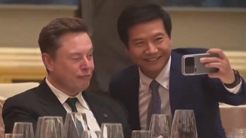 马斯克：啊～是电车王来了 